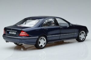 Mercedes S55 AMG W220 Bleu Norev 1:18 183817 Métal Moulé — image 3 sur 7