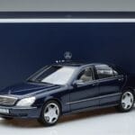 Mercedes S55 AMG W220 Bleu Norev 1:18 183817 Métal Moulé - image 7 of 7