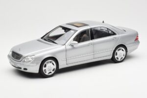 Mercedes S600 W220 Argent Métallique Norev 1:18