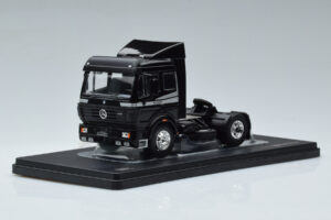 Mercedes SK2 1850 Noir IXO 1:43