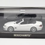 Mercedes SL 55 AMG R230 Blanc Minichamps 1:43 - image 4 of 4