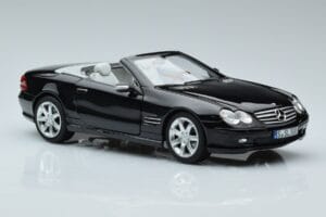 Mercedes SL500 R230 Noir Norev 1:18 183840 Métal Moulé — image 5 sur 8