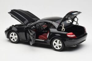 Mercedes SLK R171 Obsidian Noir Métallisé Minichamps 1:18 B66962319 Métal Moulé — image 6 sur 9