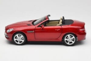 Mercedes SLK R172 Designo Zircon Rouge Minichamps 1:18 B66960513 Métal Moulé — image 4 sur 8
