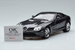 Mercedes SLR McLaren Noir CMC 1:18 M-045F Métal Moulé — image 8 sur 10
