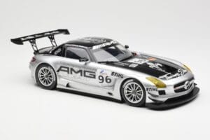 Mercedes SLS AMG GT3 #96 M. Hakkinen AMG Customer Sports 6 Hours of Zhuhai ILMC 2011 Minichamps 1:18 B66960197 Métal Moulé — image 4 sur 6