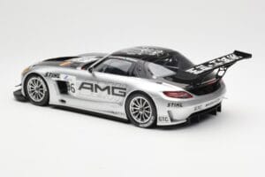 Mercedes SLS AMG GT3 #96 M. Hakkinen AMG Customer Sports 6 Hours of Zhuhai ILMC 2011 Minichamps 1:18 B66960197 Métal Moulé — image 5 sur 6