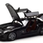 Mercedes SLS AMG Obsidian Noir Métallique Minichamps 1:18 B66960042 - image 2 of 7