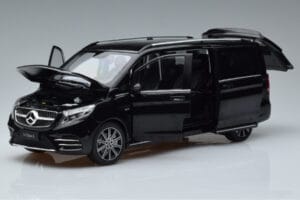 Mercedes V-Class W447 V260L Noir OEM 1:18 QALCN89911150 Métal Moulé — image 2 sur 8