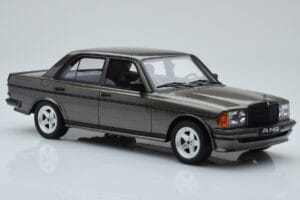 Mercedes W123 AMG 280 Gris Otto 1:18 OT750 Résine — image 4 sur 6