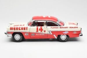 Mercury Montclair #14 B. Myers Palm Beach Winner 1956 Sun Star 1:18 5147 Métal Moulé — image 4 sur 8