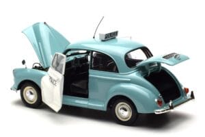Morris Minor Police Bleu & Blanc Minichamps 1:18 150137090 Métal Moulé — image 5 sur 8