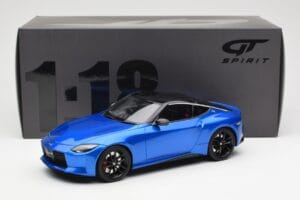 Nissan Fairlady Z Z35 Bayside Bleu GT Spirit 1:18 GT387 Résine — image 6 sur 6