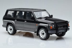 Nissan Patrol GR Y60 Gris Otto 1:18 OT993 Résine — image 4 sur 6
