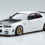 Nissan Skyline GT-R R34 Nismo Z-Tune Blanc MotorHelix 1:18