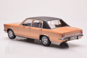 Opel Diplomat B Beige Métallisé MCG 1:18 MCG18335 Métal Moulé — image 5 sur 6