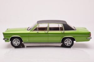 Opel Diplomat B Vert Métallisé MCG 1:18 MCG18337 Métal Moulé — image 3 sur 6