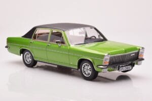 Opel Diplomat B Vert Métallisé MCG 1:18 MCG18337 Métal Moulé — image 4 sur 6