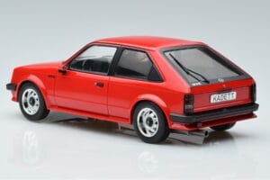 Opel Kadett D GTE Rouge MCG 1:18 MCG18269 Métal Moulé — image 5 sur 6