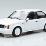 Opel Kadett D GTE Blanc MCG 1:18 MCG18268 Métal Moulé