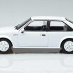 Opel Kadett D GTE Blanc MCG 1:18 MCG18268 Métal Moulé - image 3 of 6