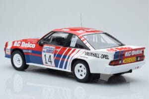 Opel Manta 400 #14 J. McRae / I. Grindrod RAC Rally 1985 IXO 1:18 18RMC098 Métal Moulé — image 5 sur 6