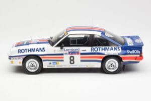 Opel Manta 400 Rothmans #8 J. McRae / I. Grindrod Lombard RAC Rally 1983 IXO 1:18 18RMC038A Métal Moulé — image 3 sur 6