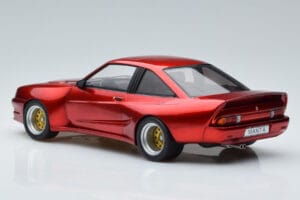Opel Manta B Mattig Rouge MCG 1:18 MCG18424 Métal Moulé — image 5 sur 6