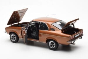 Opel Manta A Bronze Métallique Norev 1:18 183624 Métal Moulé — image 5 sur 8