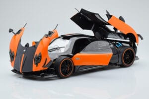 Pagani Zonda Cinque Orange St Tropez Almost Real 1:18 850603001 Métal Moulé — image 8 sur 8