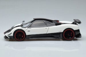 Pagani Zonda Cinque Blanc Benny Almost Real 1:18 850601001 Métal Moulé — image 5 sur 12