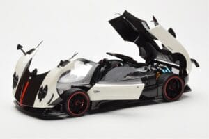 Pagani Zonda Cinque Roadster Blanc Benny Almost Real 1:18 850611001 Métal Moulé — image 2 sur 8