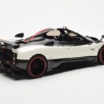 Pagani Zonda Cinque Roadster Blanc Benny Almost Real 1:18 - image 3 of 8