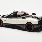 Pagani Zonda Cinque Roadster Blanc Benny Almost Real 1:18 - image 7 of 8