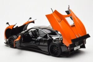 Pagani Zonda F Orange St Tropez Almost Real 1:18 850409001 Métal Moulé — image 5 sur 8