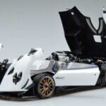 Pagani Zonda HP Barchetta Carbon Fiber Blanc LCD 1:18 LCD18009 WH Métal Moulé - image 2 of 9
