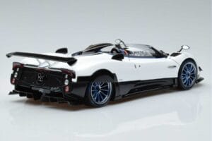 Pagani Zonda HP Barchetta Carbon Fiber Blanc LCD 1:18 LCD18009-WH Métal Moulé — image 3 sur 9