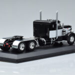 Peterbilt 350 Noir IXO 1:43 TR114 - image 2 of 6