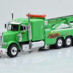 Peterbilt 359 Wrecker Road Service Vert IXO 1:43
