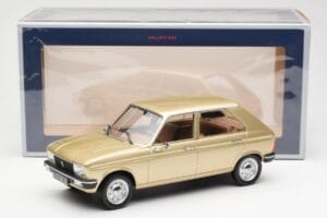 Peugeot 104 GR Beige Métallisé Norev 1:18 184904 Métal Moulé — image 6 sur 6