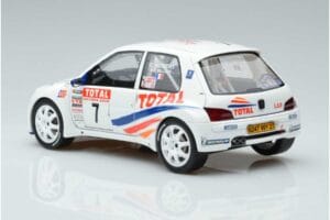 Peugeot 106 Maxi Rally D'Antibes 2000 Otto 1:18 OT947 Résine — image 5 sur 6