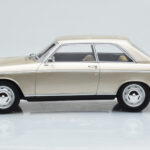 Peugeot 204 Coupé Beige Otto 1:18 - image 3 of 6