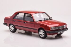 Peugeot 305 GTX Rouge Plaisir Otto 1:18 OT1032 Résine — image 4 sur 6