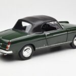 Peugeot 404 Cabriolet Antique Green Édition Limitée Norev 1:18 184829 - image 3 of 8