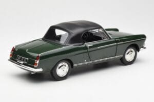 Peugeot 404 Cabriolet Antique Green Édition Limitée Norev 1:18 184829 Métal Moulé — image 3 sur 8
