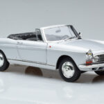 Peugeot 404 Cabriolet Argent Norev 1:18 - image 6 of 8