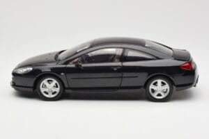 Peugeot 407 Coupé Noir Norev 1:18 184752 Métal Moulé — image 4 sur 8