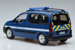 Peugeot Partner Gendarmerie Norev 1:18 184895 Métal Moulé — image 5 sur 6