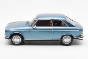 Peugeot 304 S Coupe Bleu Otto 1:18 OT449 Résine — image 3 sur 6