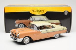 Pontiac Star Chief Hardtop Rouge Blanc Sun Star 1:18 5043 Métal Moulé — image 8 sur 8